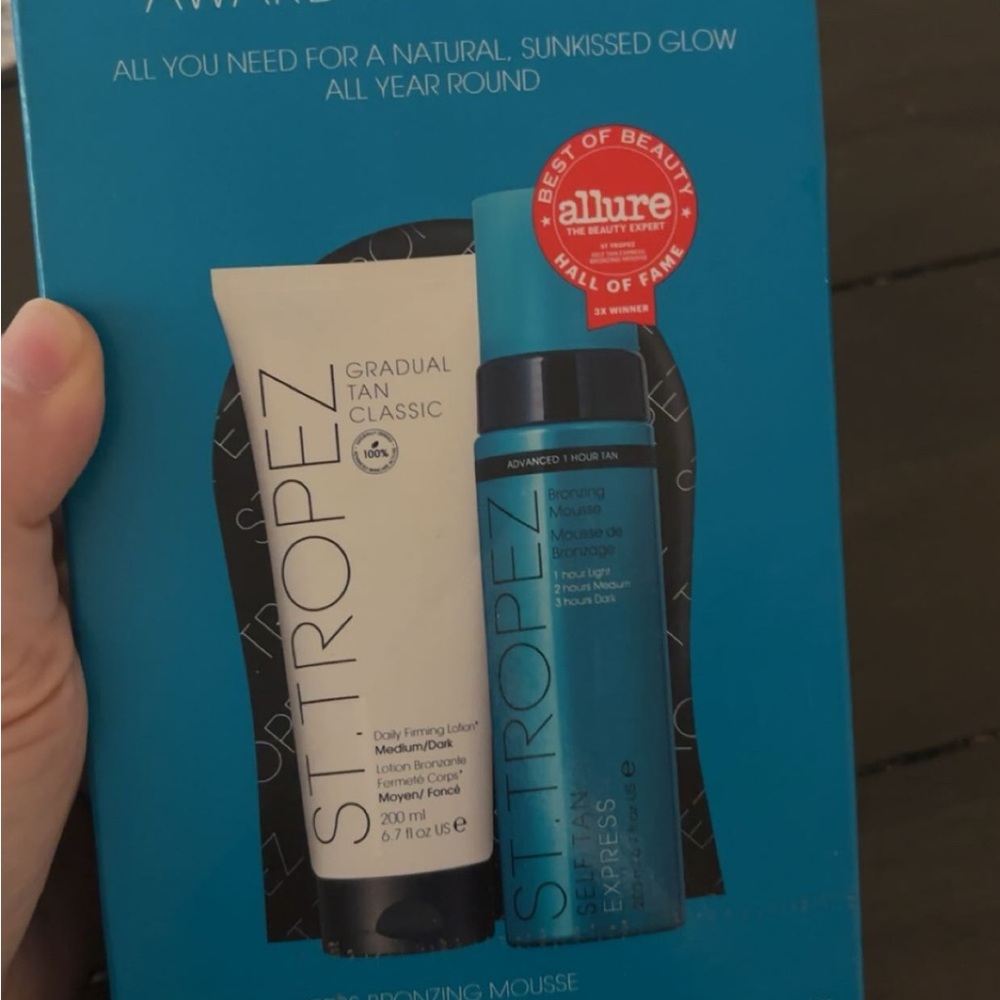 St. Tropez Blue and Cream Suncare Essentials